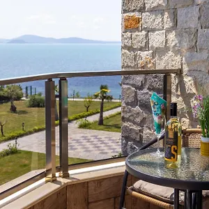 Apartament A-19 Sea View Studio-apartmen Sarafovo, Burgas